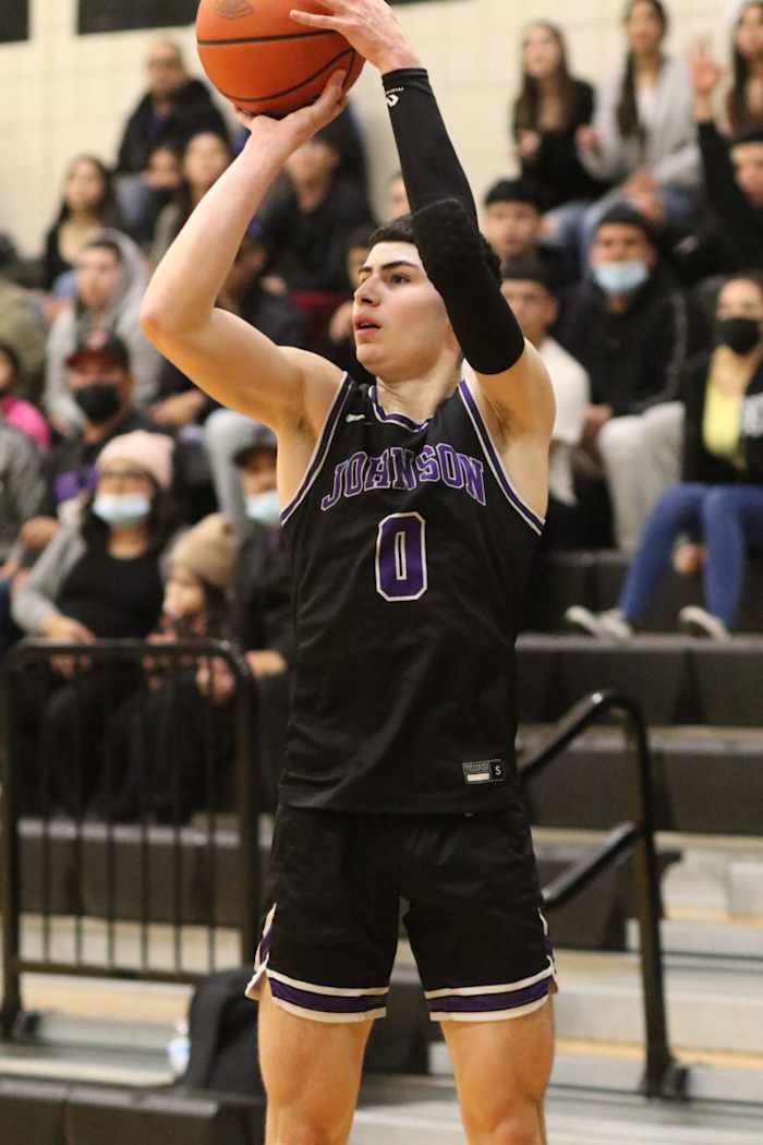 laredo-lbj-laredo-united-south-basketball-texas00010